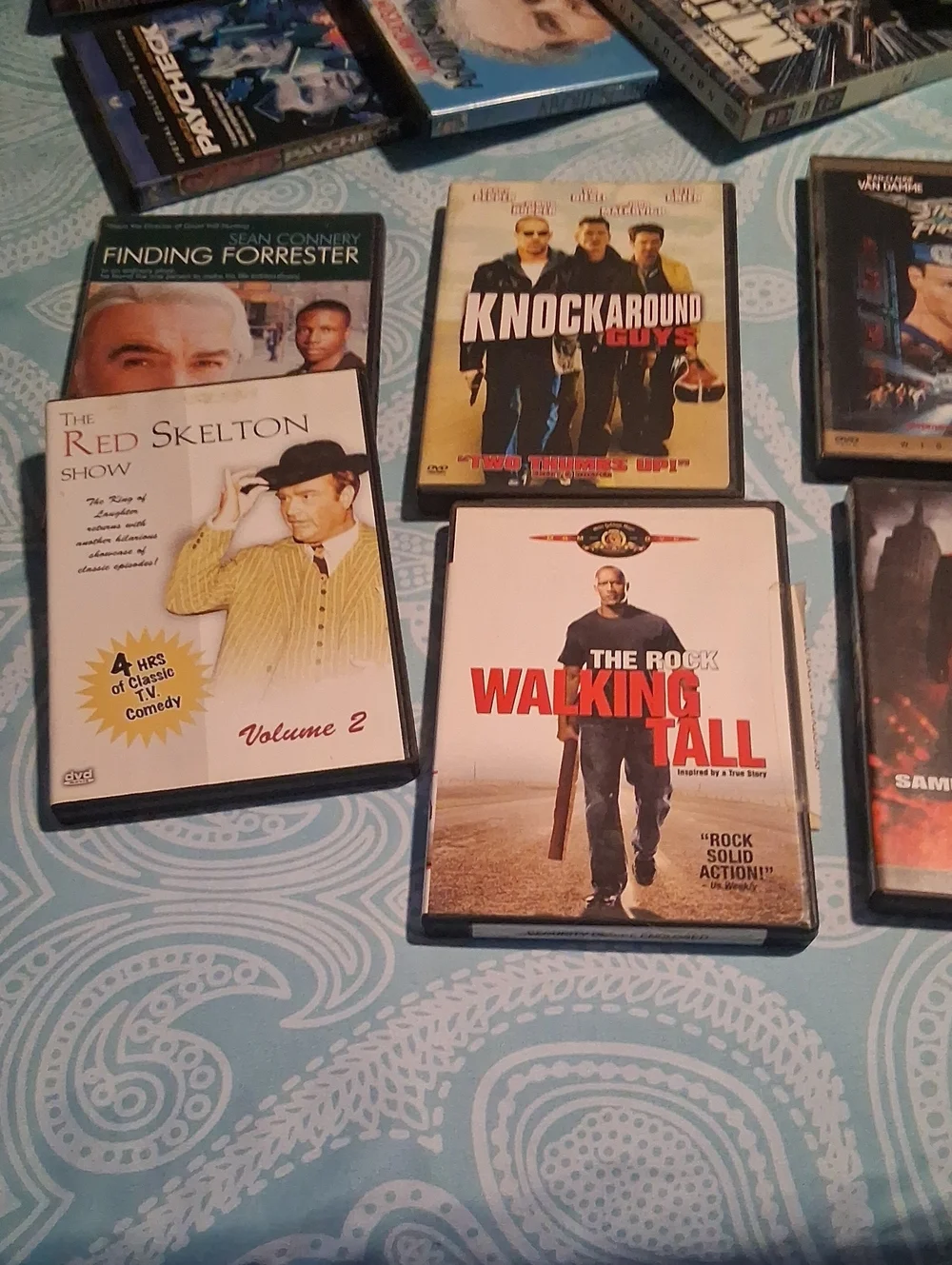 40 MOVIES TOTAL - Mixed Movie DVD Lot